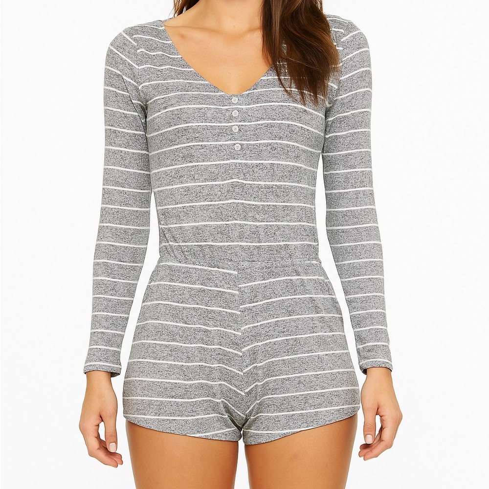 Beach Bunny Womens Romper Small Graphic Stripes Soft Lightweight Feminine Beachy